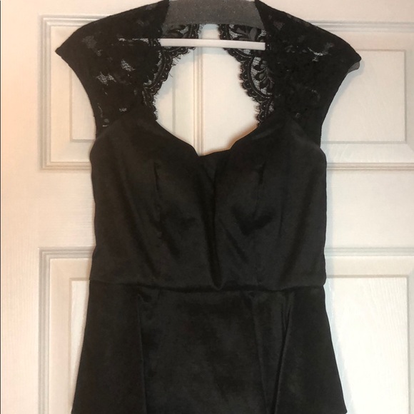 CACHE Black Lace Peplum Dress Size 2 - Picture 3 of 6